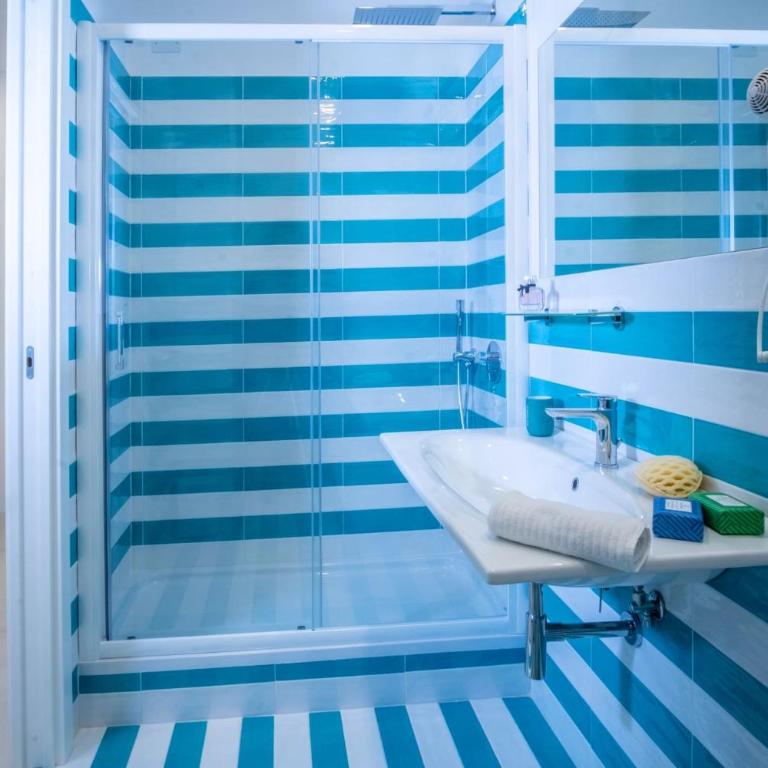 SorrentoVibes - Family Apartment in Sorrento Centre - Appartamento con 3 Camere da Letto - 12