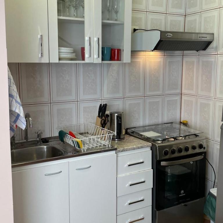 Apartamentos Brisa Torrealba, cercano a reloj de flores, Recreo - Apartment with Terrace - 14