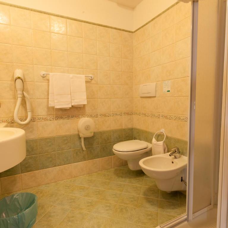 Sporting Hotel - Camera Tripla Basic - 2
