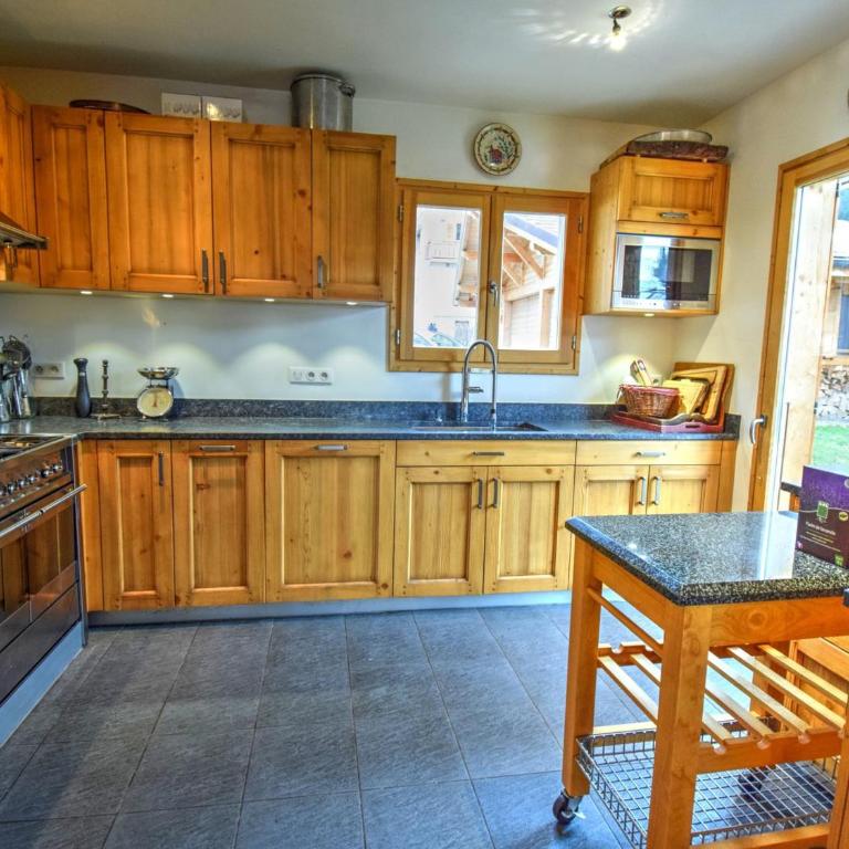 Chalet haut de gamme près de Morzine, 6 chambres, garage, WIFI - FR-1-524-14 - Chalet (12 Erwachsene) - 18