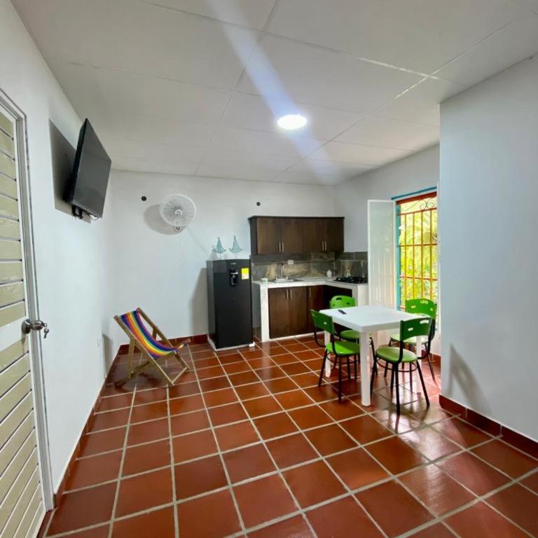 Apartaestudio Villa Mary-Aguachica - Apartamento de 1 dormitorio - 10