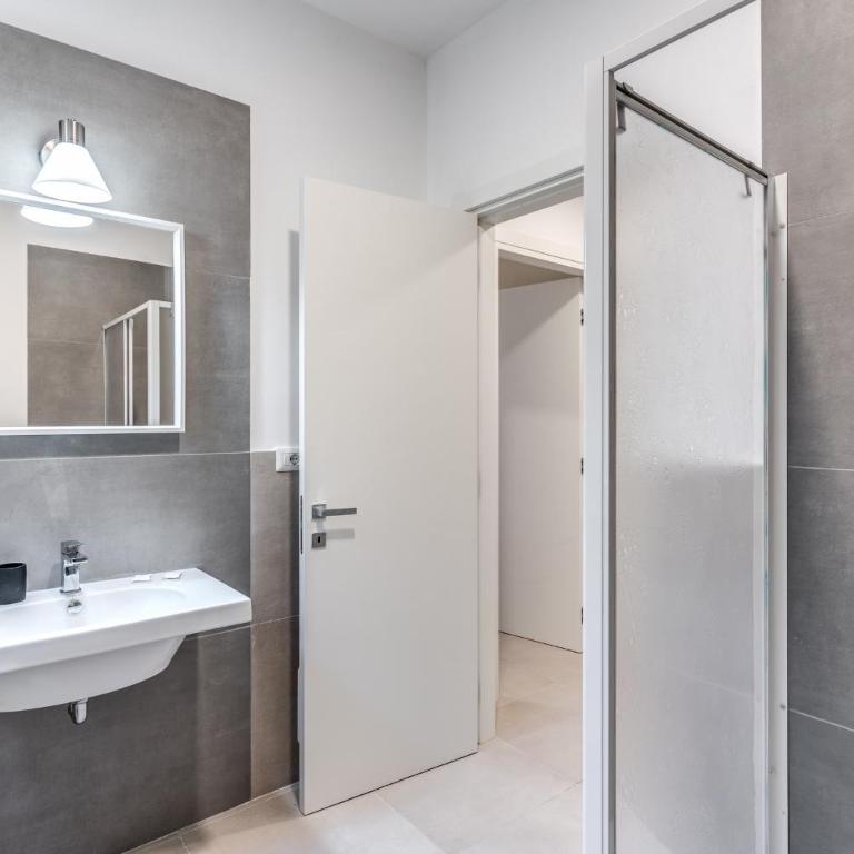INN3 APT - Appartamento con 2 Camere da Letto - 19