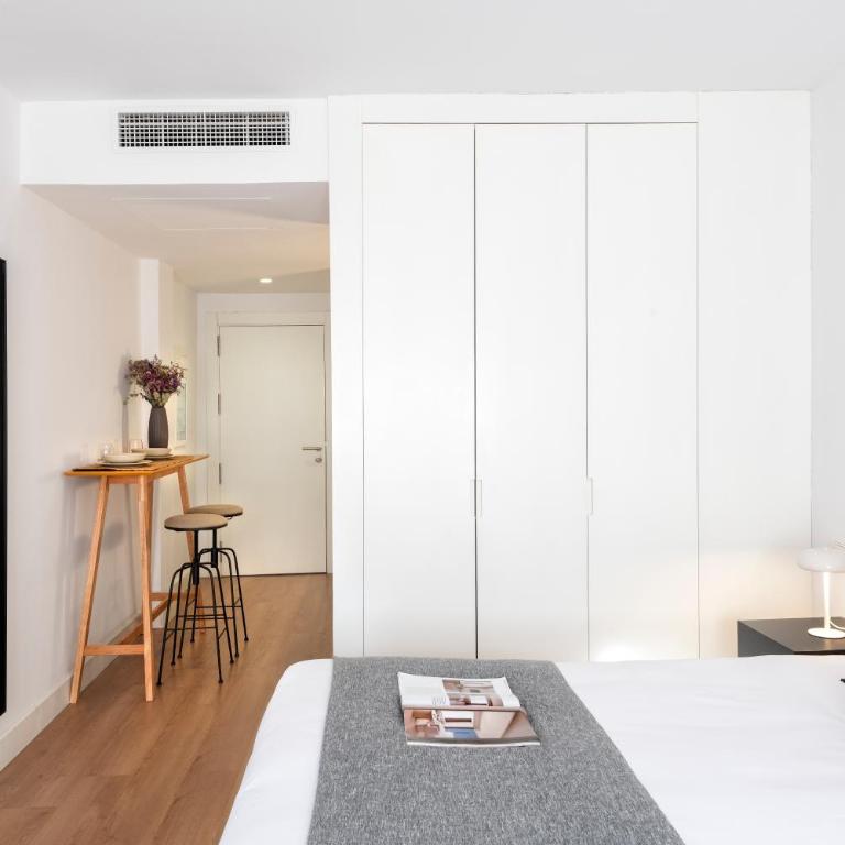 Salado Suites Apartments - Studio - 1