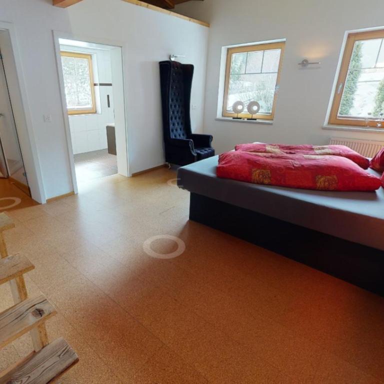 Zillertal Residenz - Three-Bedroom Apartment - 8