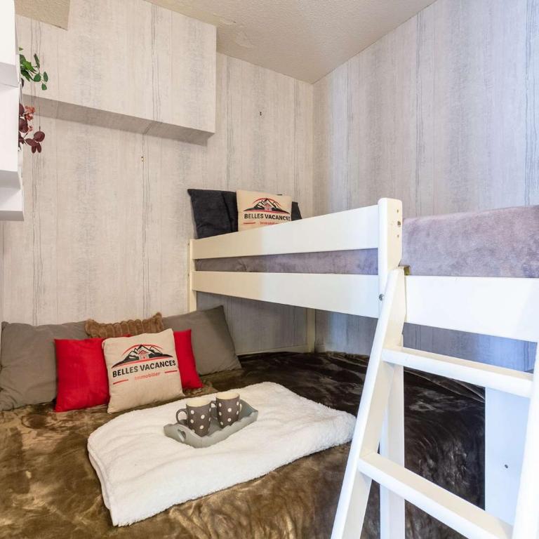 Studio 4 pers. avec balcon et accès direct aux pistes à Saint-Lary-Soulan - FR-1-296-488 - Studio - 8