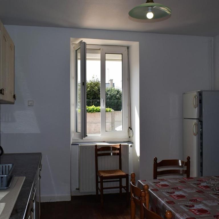 Maison bretonne à Ploumanac'h, 280m de la plage, jardin, parking, 5 chambres - FR-1-368-401 - Ferienhaus - 6