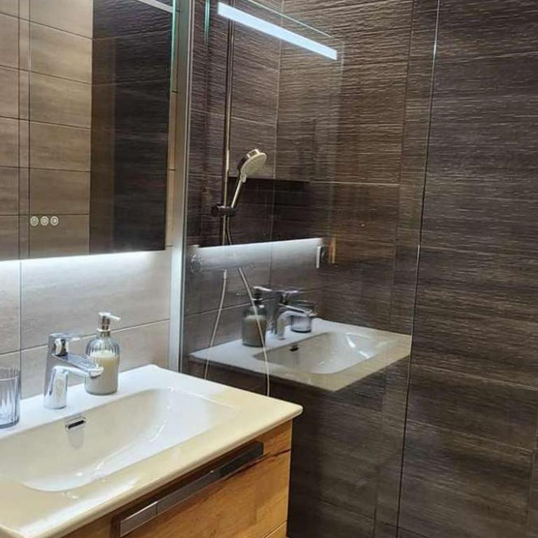 Appartement rénové Les Gets, 4 pers., balcon, parking, navette gratuite - Appartement 1 Chambre - 7