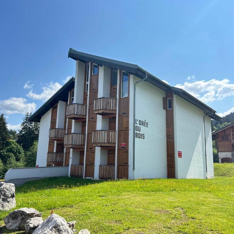Appartement rénové Les Gets, 4 pers., balcon, parking, navette gratuite - Appartement 1 Chambre - 8