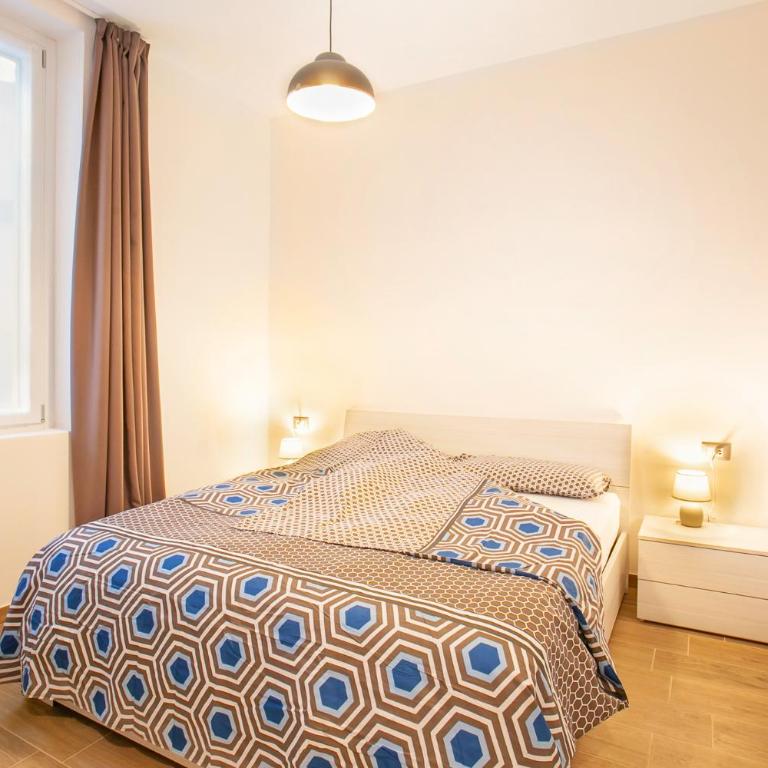 Holidays In Bergamo - One-Bedroom Apartment - 11