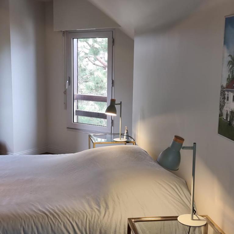 La villa M Vannes, villa les pieds dans l'eau sur le port, avec grand jacuzzi - Villa - Vue sur Mer - 44