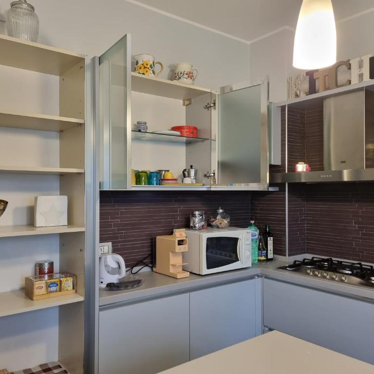 A due passi dal Parco - Appartamento con 2 Camere da Letto - 5