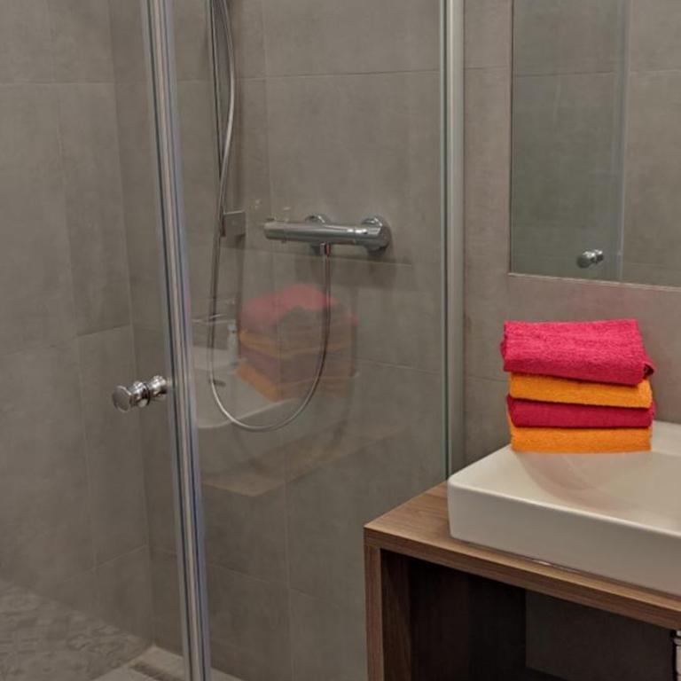 Villa Emilia - Casa con 4 camere da letto - 8