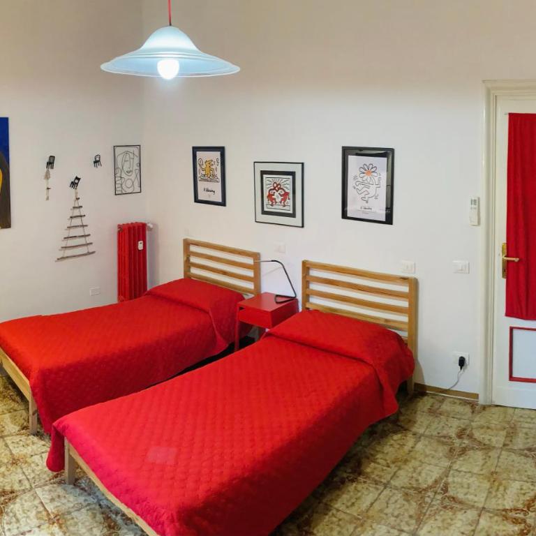 Stazione22 B&B - Camera Doppia con Letti Singoli con Bagno in Comune - 3