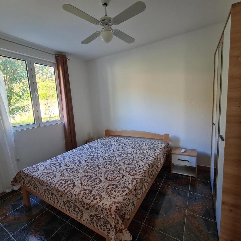 KIWI - Two-Bedroom Apartment - 9