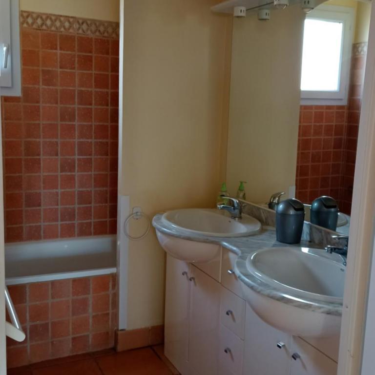 Villa Pays d'Oc - Maison 4 Chambres - 13