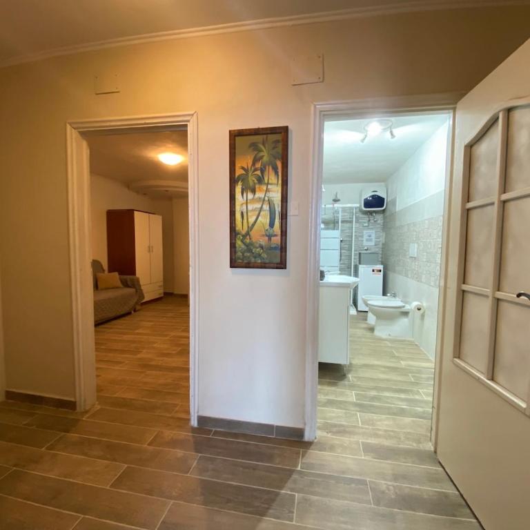 PAGAPS - Appartamento con 2 Camere da Letto - 8