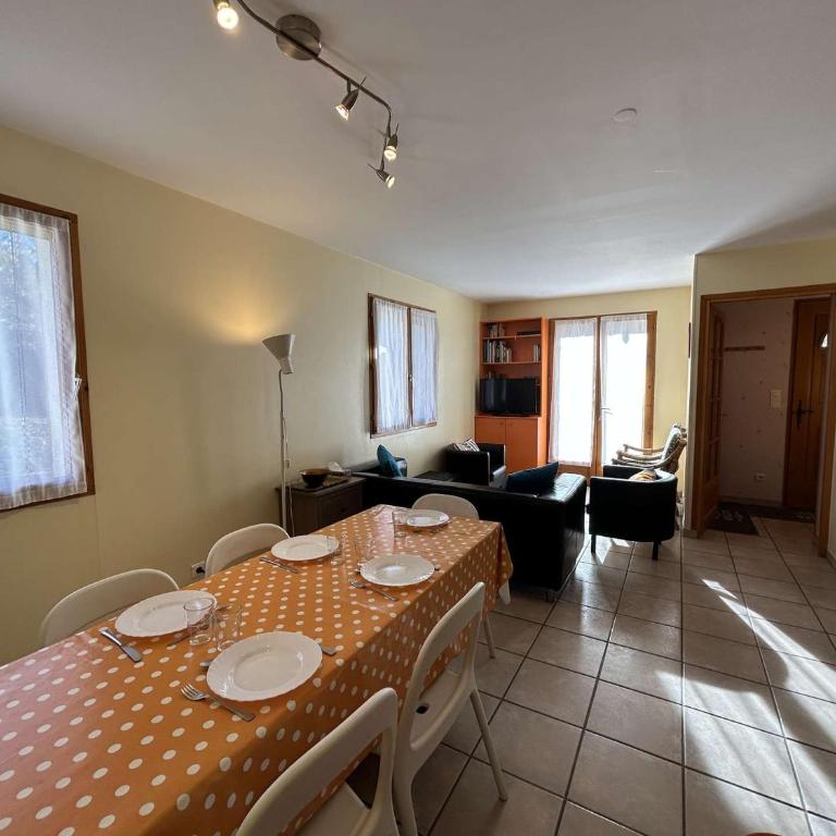 Maison spacieuse 8 pers avec terrasse - St-Chaffrey-S.Chevalier - Maison 4 Chambres - 4