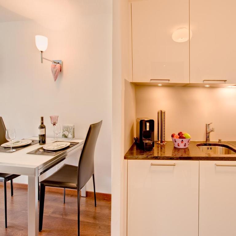 Ferienwohnung Bahari Zermatt - Apartment mit Blick auf die Berge - 3