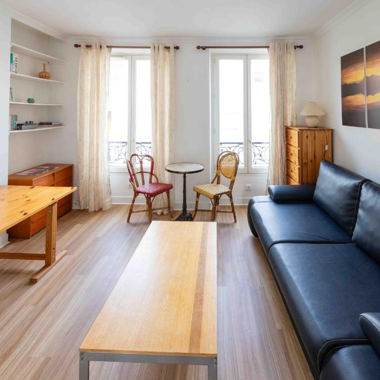 Well located apartment in Paris - Chambre Double avec Lit d'Appoint - 1