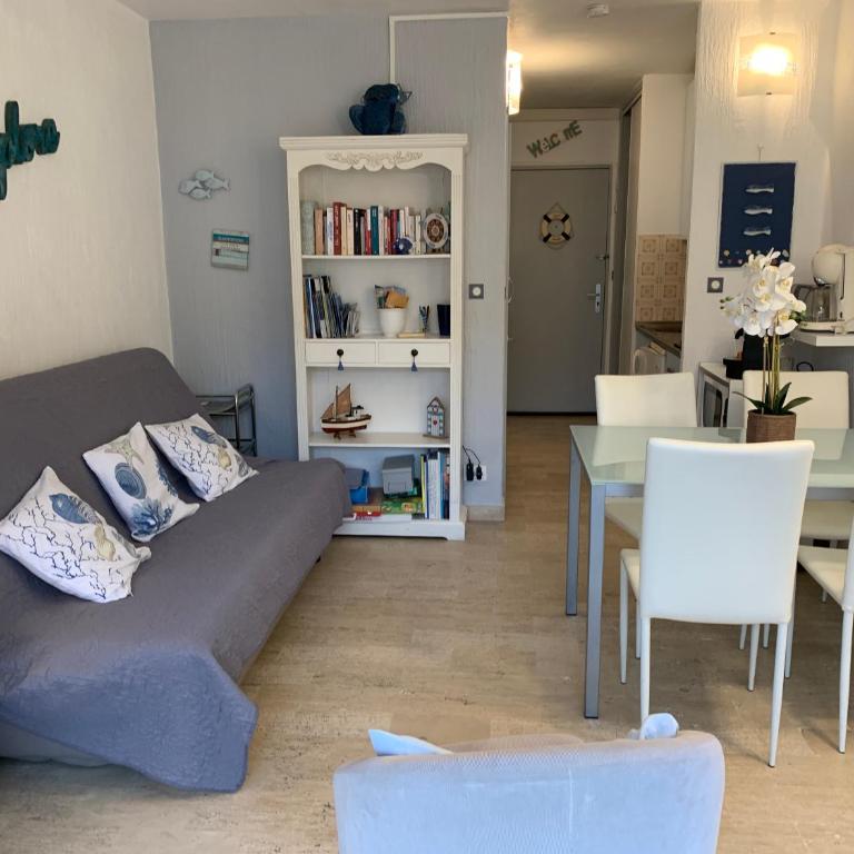 Studio vue mer centre ville avec garage - Studio with Sea View - 7