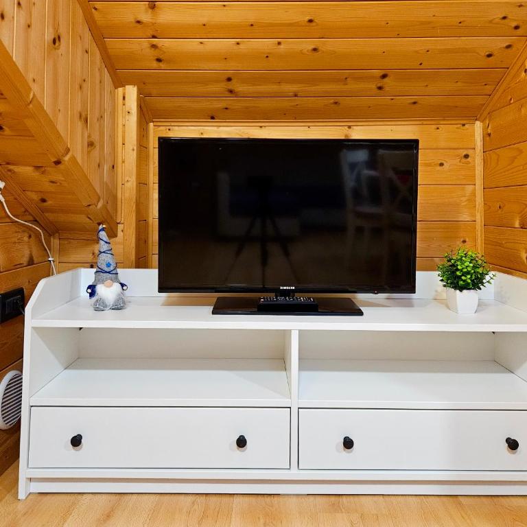 Panoramic Stay with Free Parking & Ski Slopes - Ferienhaus - 15