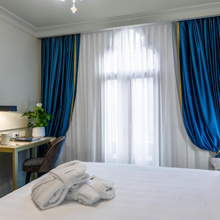 Hotel Palazzina Sardi - Camera Matrimoniale Deluxe con Vista Canale - 7