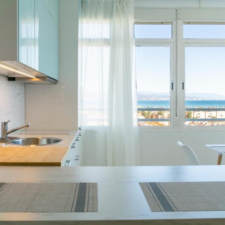 Septimo Cielo Vistas al Mar Guadalmar - Apartamento - 22