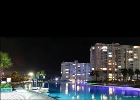 vacaciones con laguna - Three-Bedroom Apartment - 4