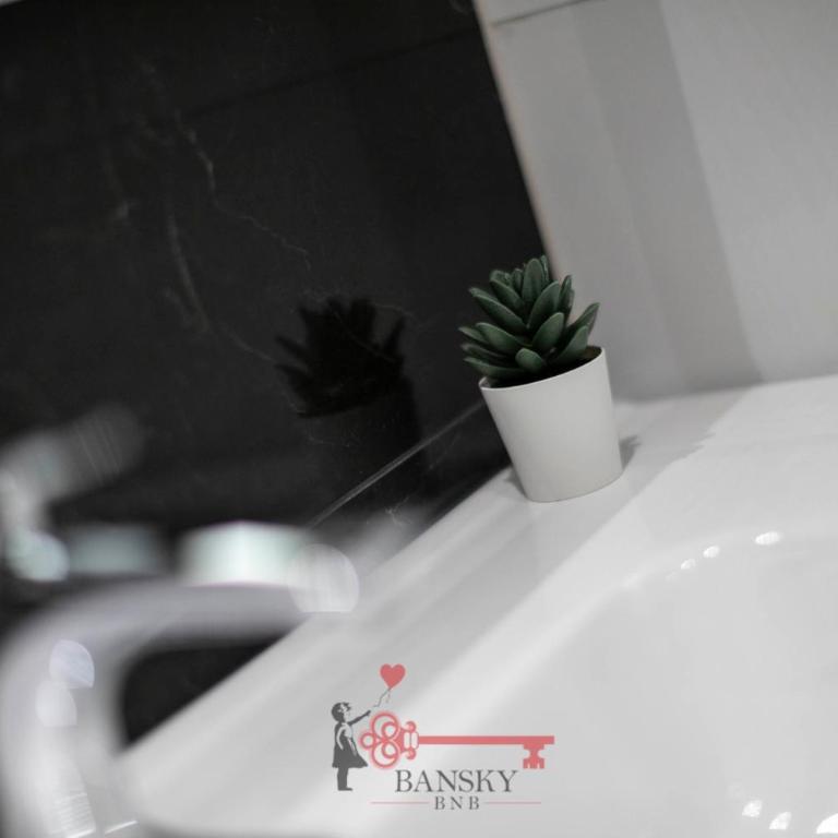 Home Sofia Room 2 - Modern Station -By EasyLife Swiss - Appartamento con 1 Camera da Letto - 17