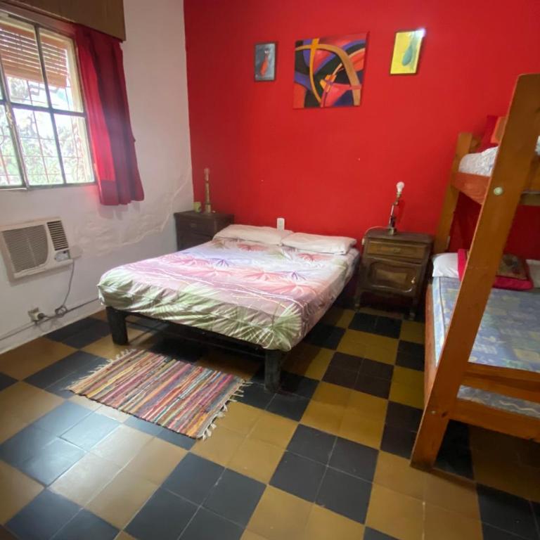 Casa a una cuadra de costanera Gualeguaychu Hasta 8 personas - Casa de 2 dormitorios - 5