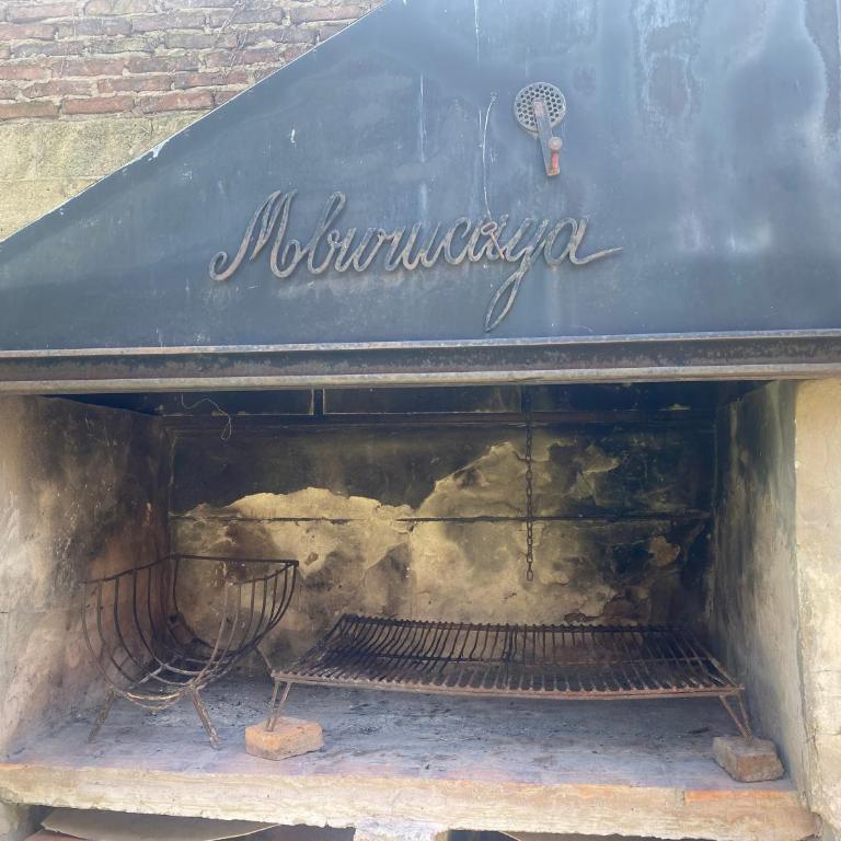 Casa a una cuadra de costanera Gualeguaychu Hasta 8 personas - Casa de 2 dormitorios - 12