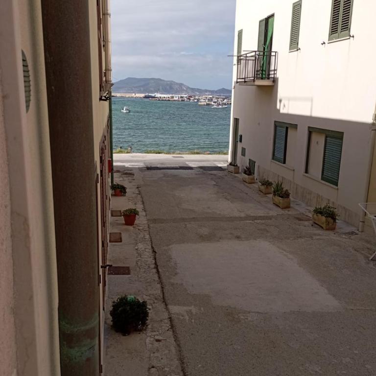 CASA AL MARE - One-Bedroom House - 3