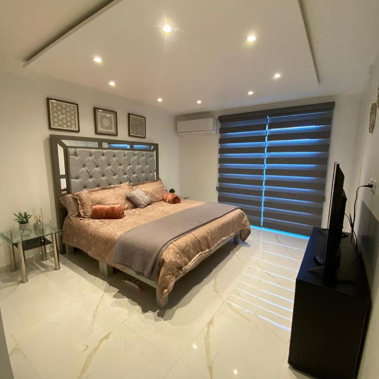 Marina del Sol Resort Condo directly on the Ocean 102 - Two-Bedroom Apartment - 7