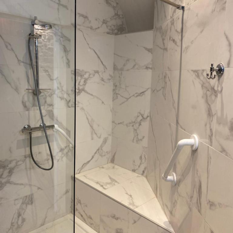 La RENAUDIERE - Two-Bedroom Apartment - 13