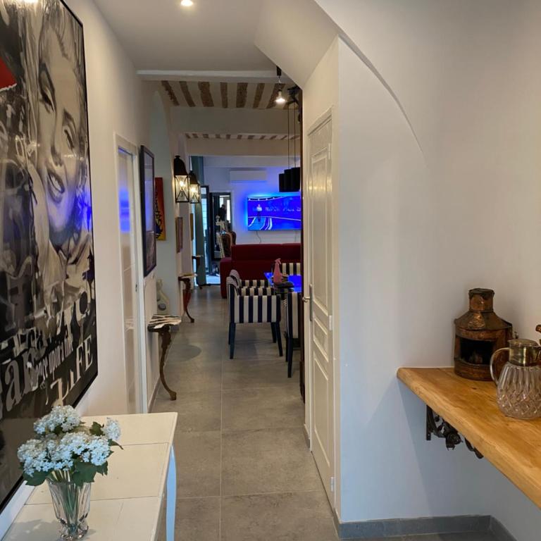 La RENAUDIERE - Two-Bedroom Apartment - 16