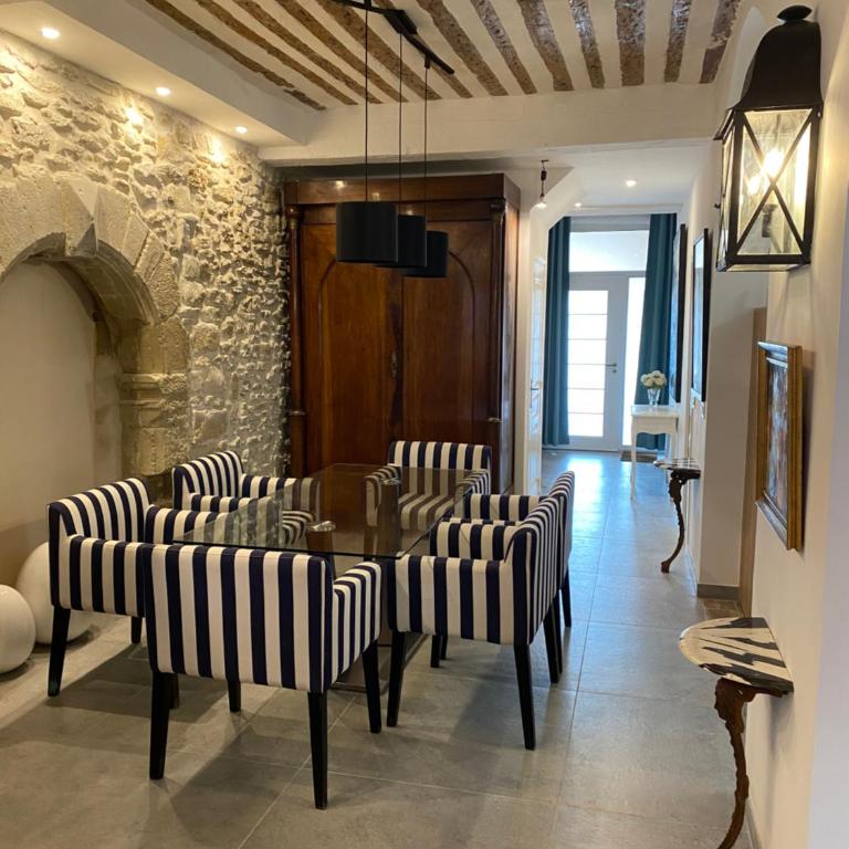 La RENAUDIERE - Two-Bedroom Apartment - 18