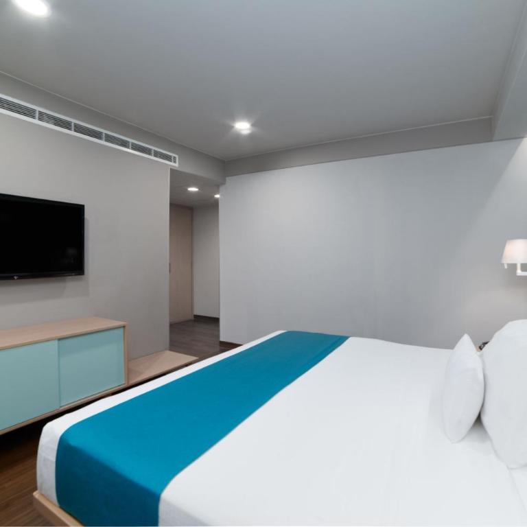 City Express Suites by Marriott Ciudad de México Anzures - Suite de 1 dormitorio con cama extragrande o 2 camas individuales y sofá cama - 4