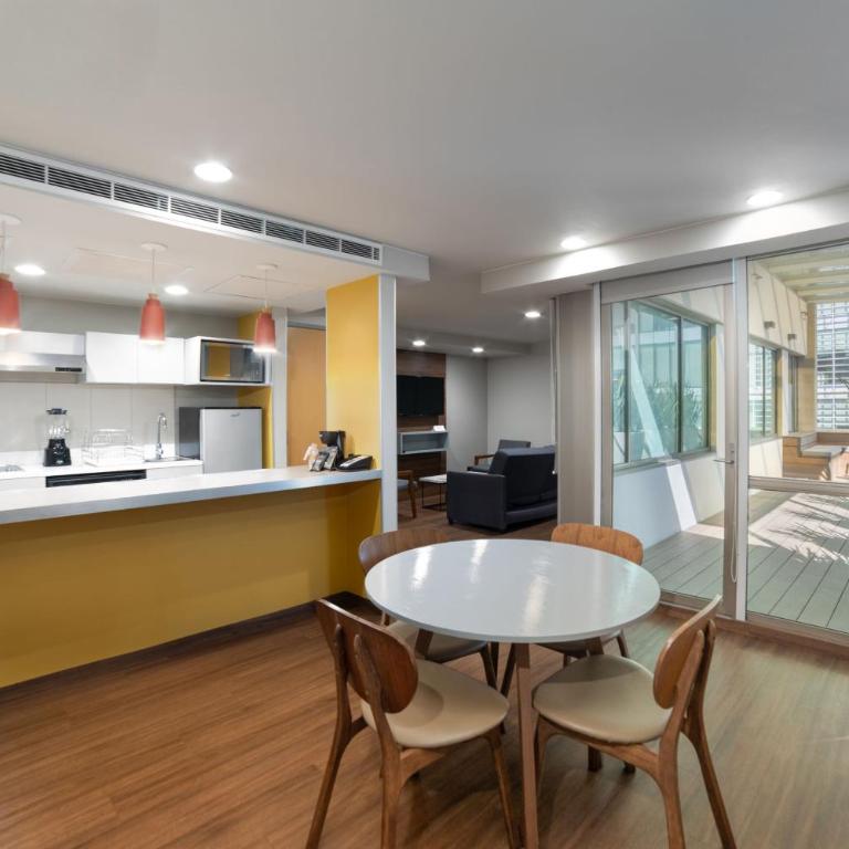 City Express Suites by Marriott Ciudad de México Anzures - Penthouse Suite with Sofa Bed and Balcony - 3