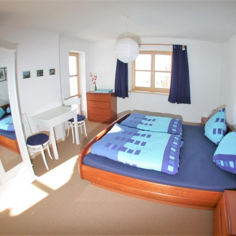 Ferienwohnung Am Wundergraben inkl. Chiemgaukarte - Apartment mit Terrasse - 3