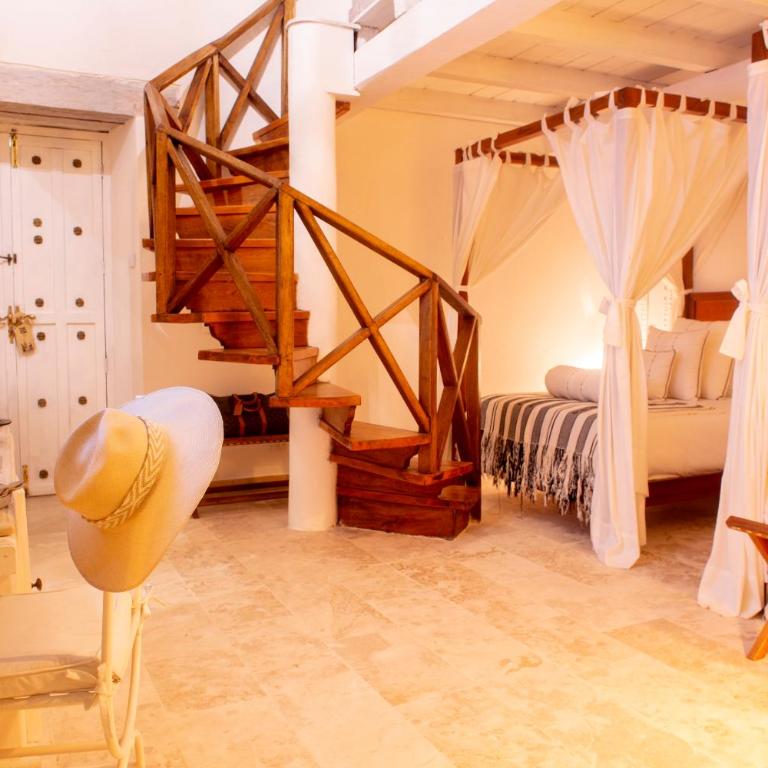 Leones de Alba Hotel Boutique - Suite Familiar - 6