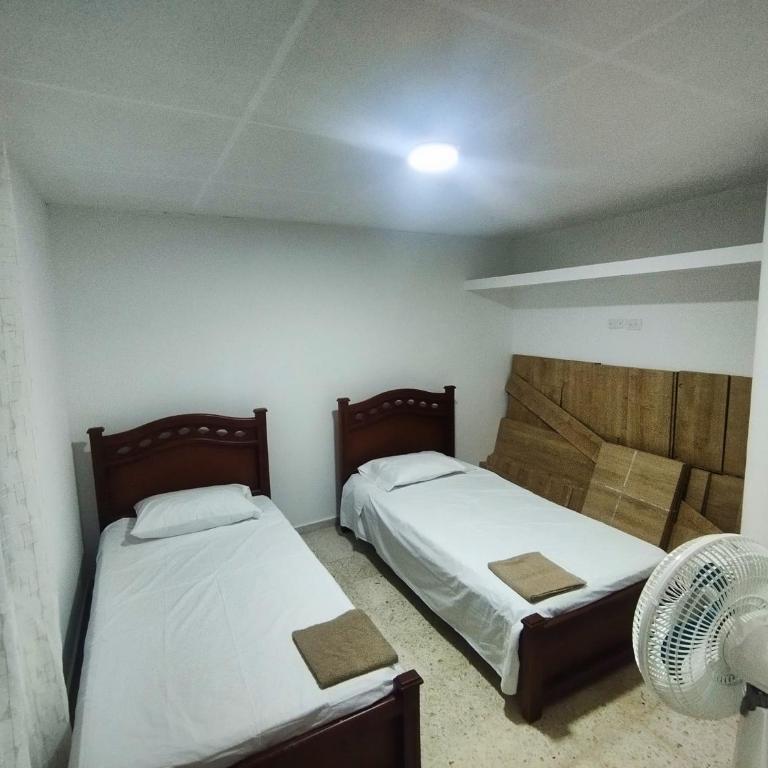 Hostal, casa Jaramillo - Habitación Doble - 2 camas - 4