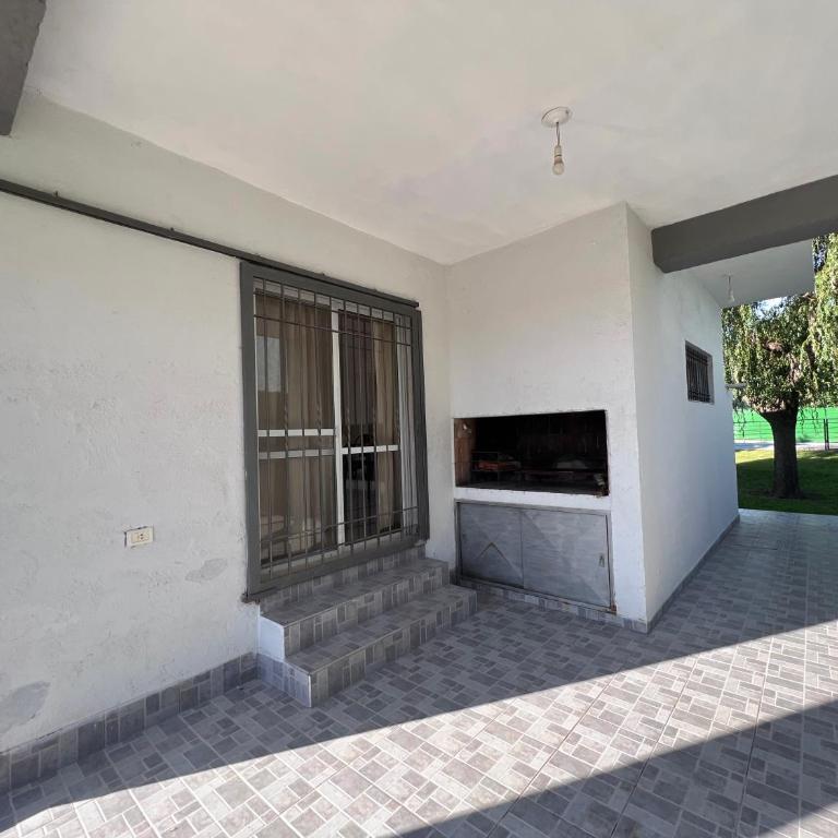 Hermosa y amplia casa con pileta - Apartamento de 2 dormitorios - 16