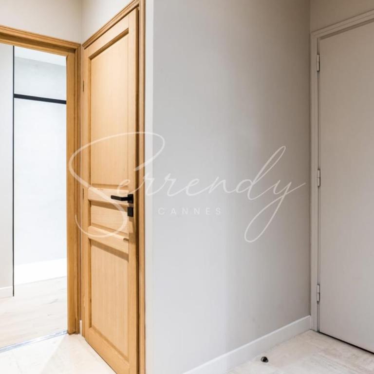 Downtown Cannes Apartment with Garden - Apartamento de 2 dormitorios - 33