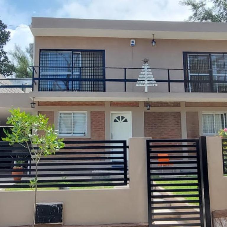 Male - Casa de 2 dormitorios - 4