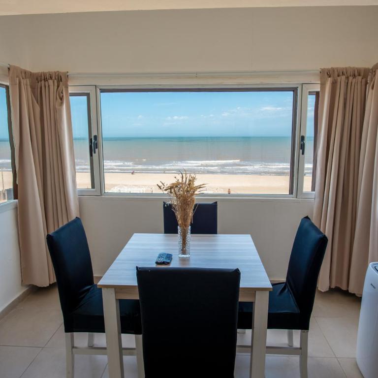 Apartamentos del mar - One-Bedroom Apartment - 6