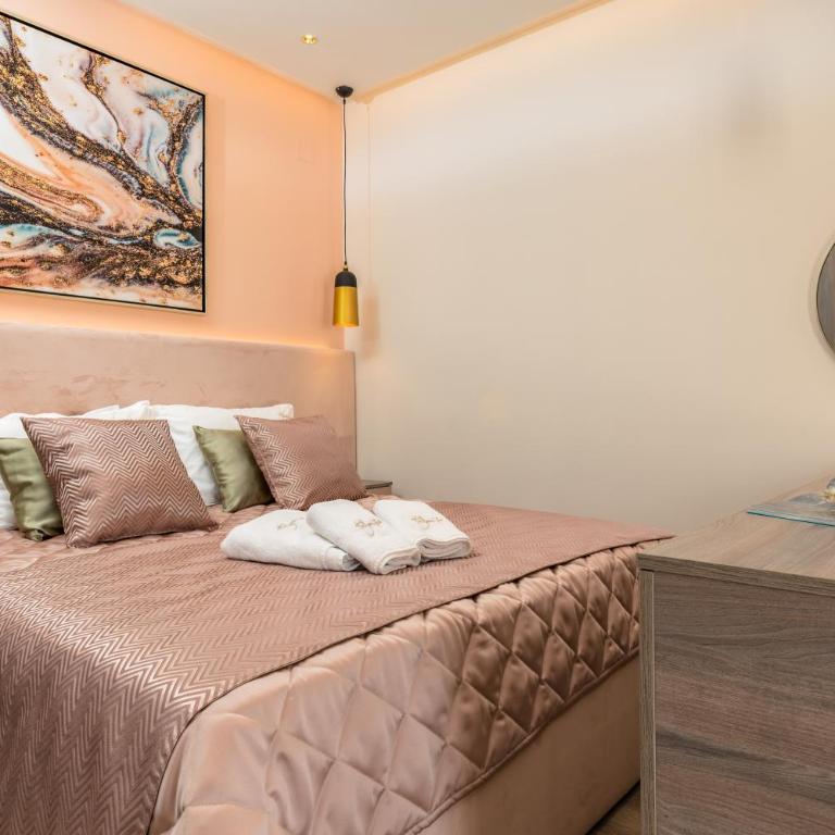 Hotel Vila Hedonija - Studio Apartment with Sea View - 3