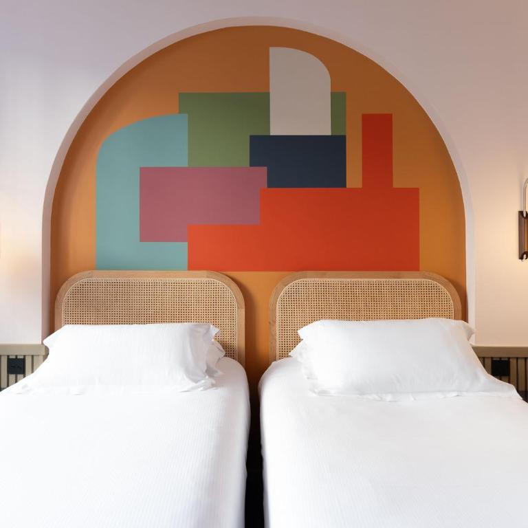 Hôtel Des Artistes - Chambre Lits Jumeaux Confort - 5