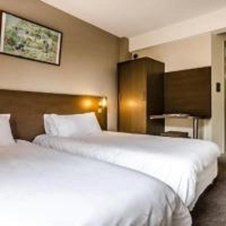 Hotel Victor Hugo - Chambre Lits Jumeaux - 4