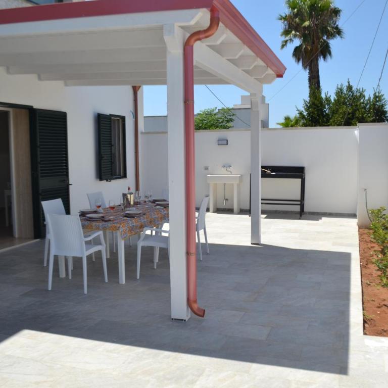 L' Isola di Bacco - Three-Bedroom House - 11