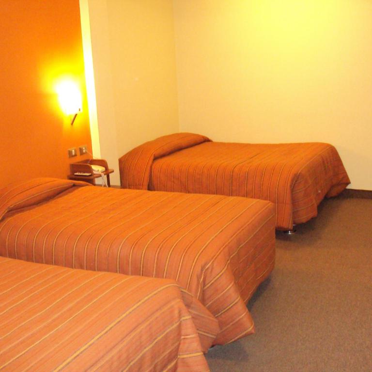 Mosoq Inn - Habitación cuádruple - 2